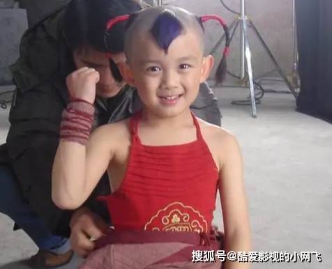 赵今麦，青春与健康的完美代言——从童星到身材广告的蜕变