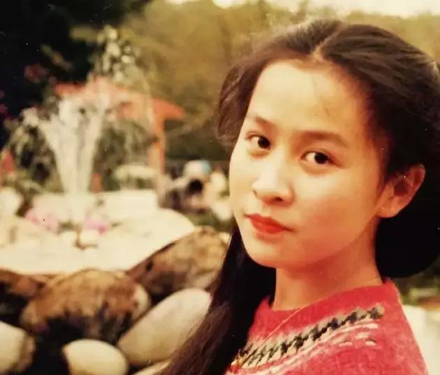 赵今麦，从青涩少女到自信女神——身材管理的蜕变之路