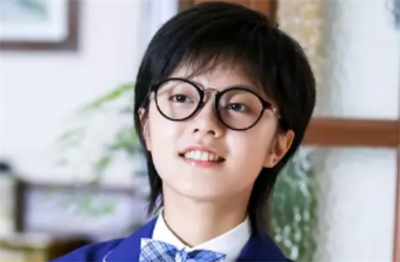青春启航，赵今麦与少年派的成长印记