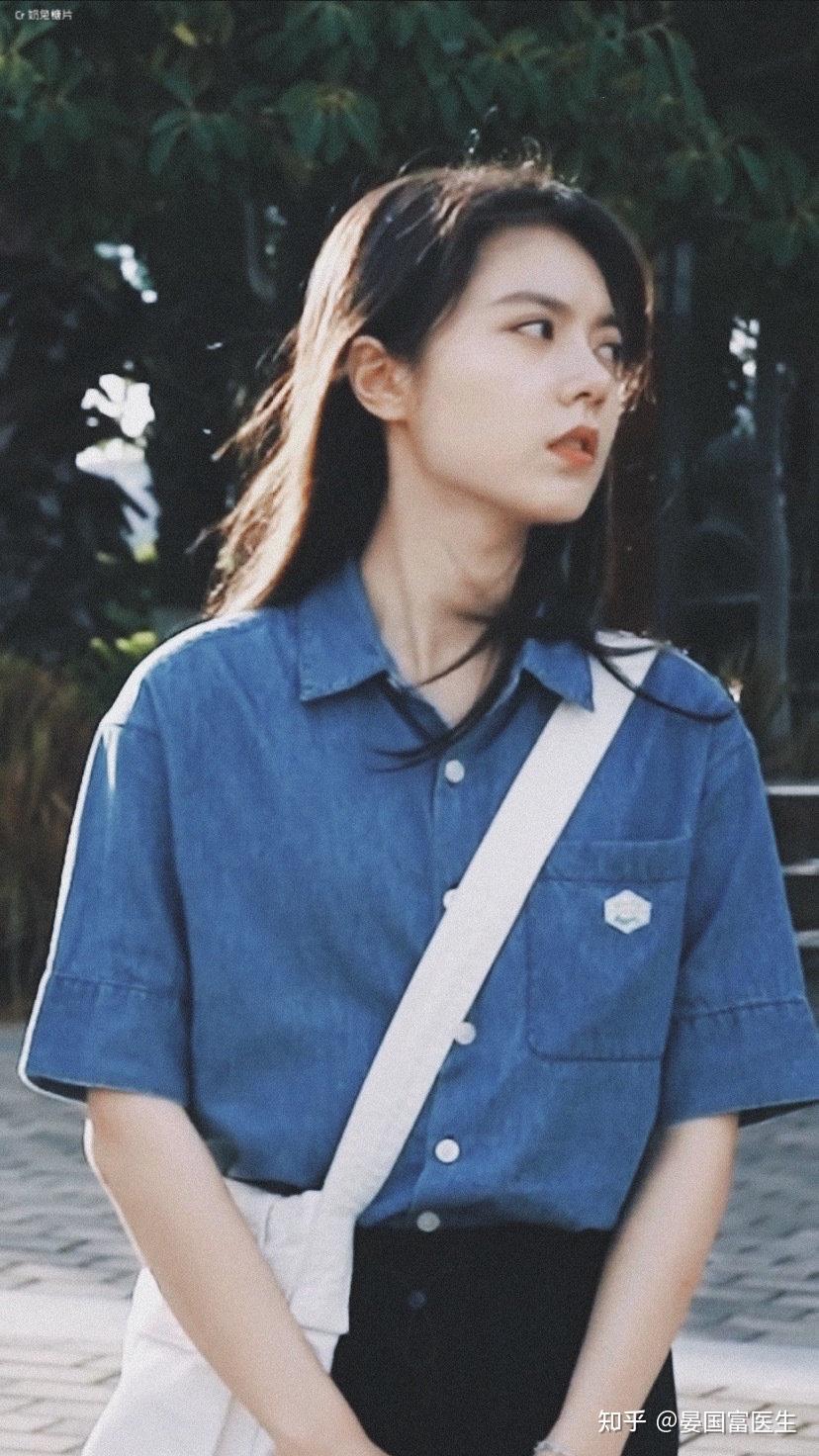 双面佳人，探索与赵今麦相似之谜的另一位女演员——李欣雨的演艺之路