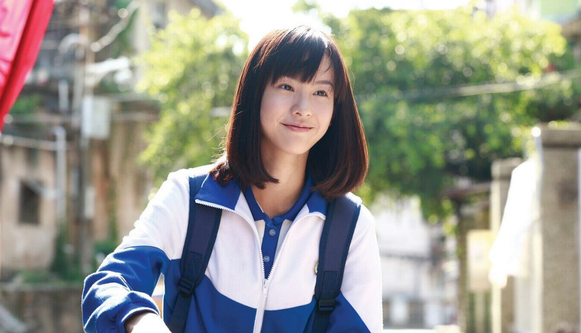 赵今麦，从童星到青春偶像的都市选择——北京与上海的双重魅力