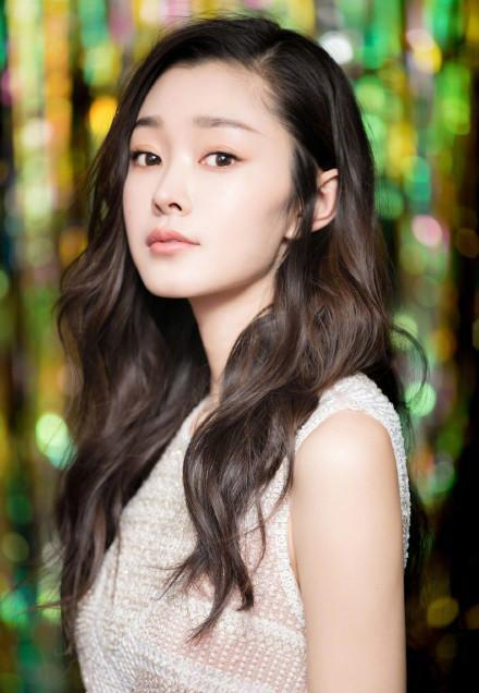 宋轶，从前女友到实力派演员的蜕变