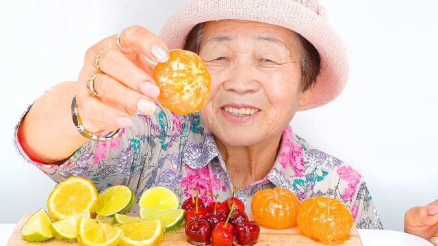 水果奶奶，角色扮演的多样魅力