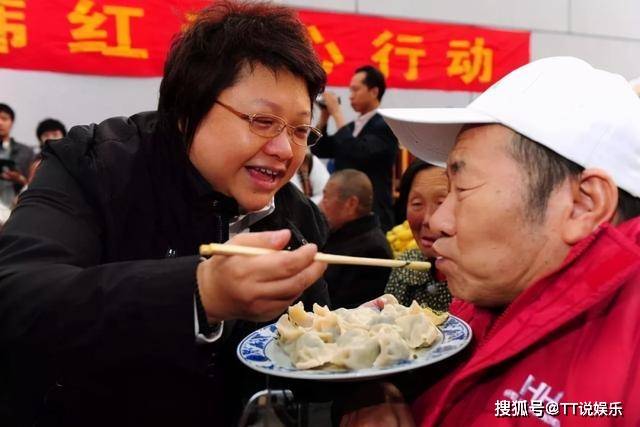 香港水果奶奶开奖结果最新查询指南，揭秘背后的故事与注意事项