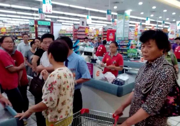 水果奶奶的温馨画卷，探索高清大图背后的故事