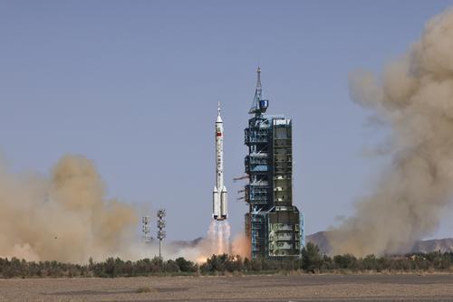 神舟十四号航天员的太空之约，与青少年共筑航天梦神舟十四号载人飞船人员