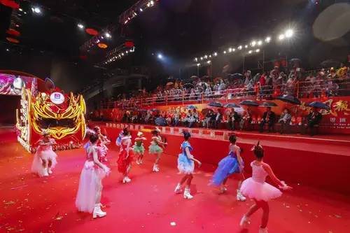澳门六开场直播与开奖结果查询，官方信息表详解澳门六开场直播 开奖结果查询官方信息表最新